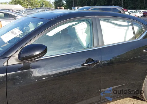 2021 Nissan Sentra Sv Xtronic Cvt z USA, uszkodzony, nr VIN 3N1AB8CV4MY300627